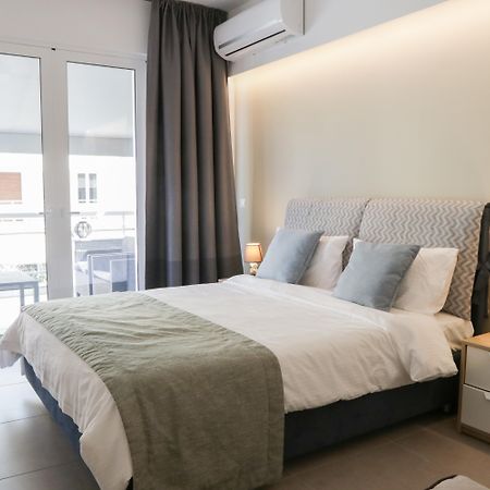 V36 Suites Ateny Zewnętrze zdjęcie